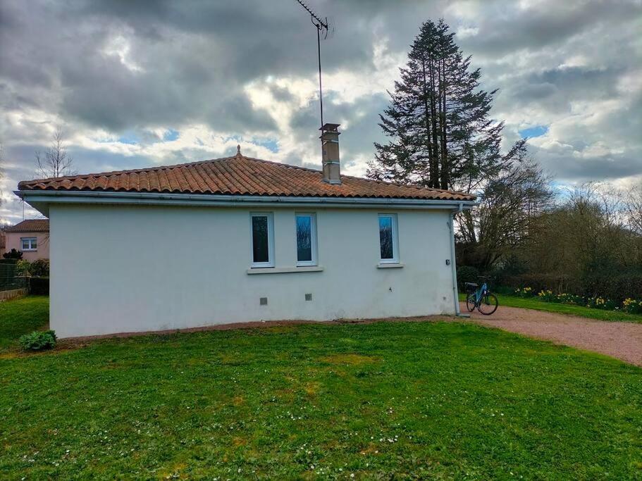 Petite Maison, Le Charme De L'Ancien Saint-Mesmin  Εξωτερικό φωτογραφία